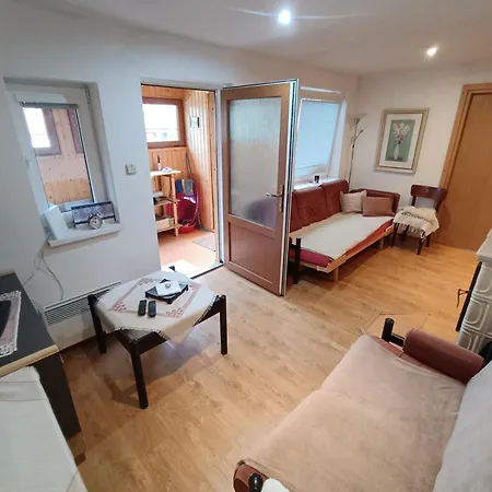 Utulny Dovolenkovy Dom Vakantiehuis *